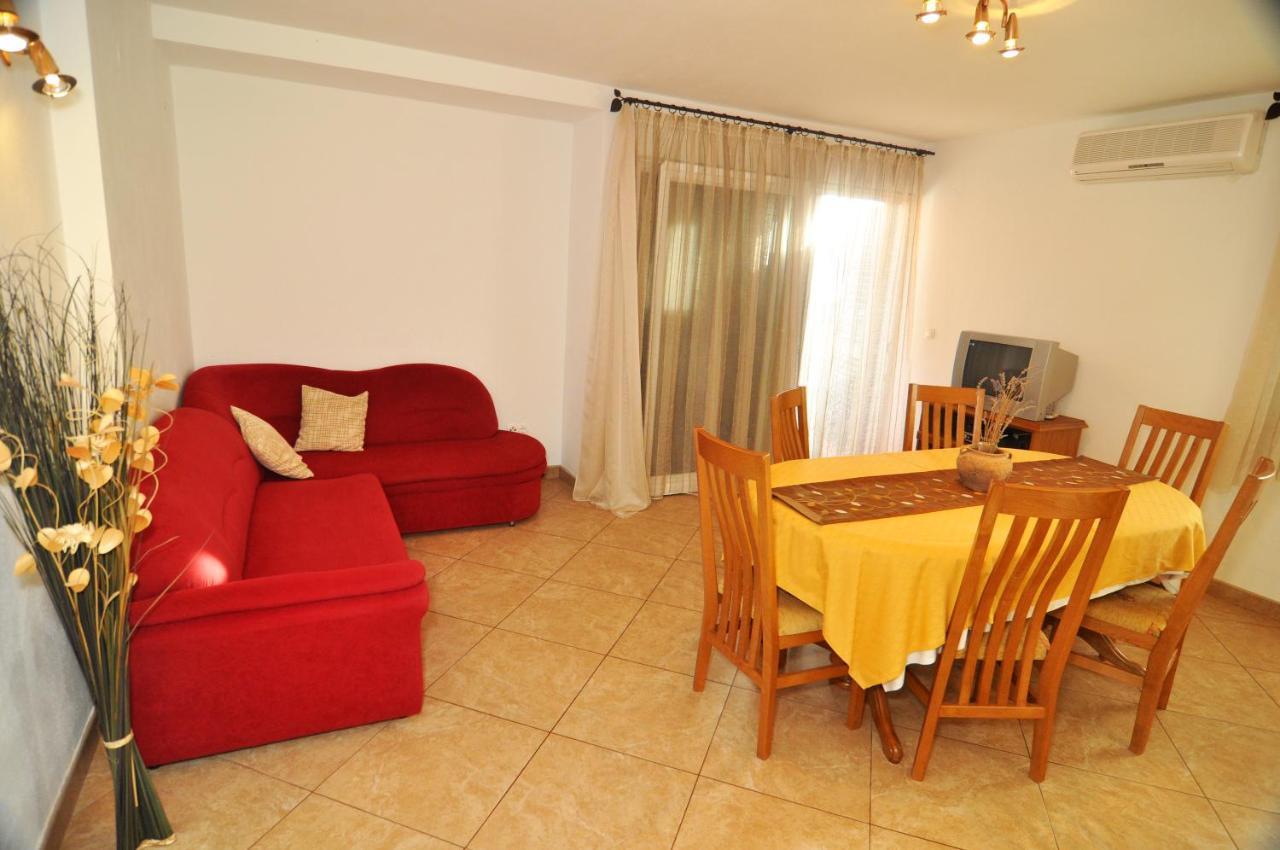Apartmani Rokic Seget Vranjica Εξωτερικό φωτογραφία